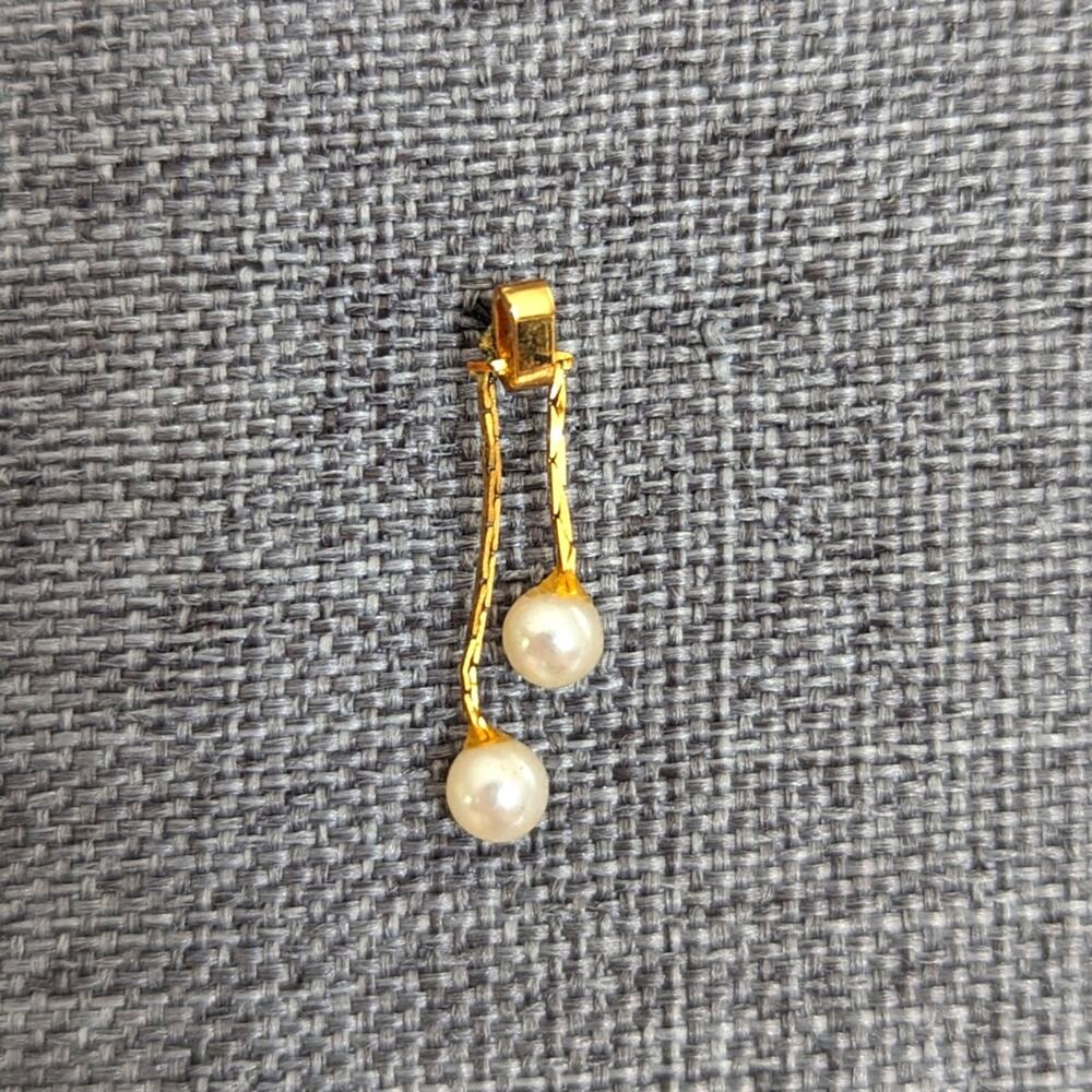 Vintage Marvella Gold Tone Chain Dangle Drop Delicate Dainty Faux Pearl Earrings - Picture 4 of 4